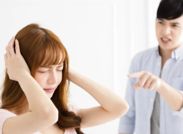 女方提出离婚吃亏在哪？重庆婚外情取证