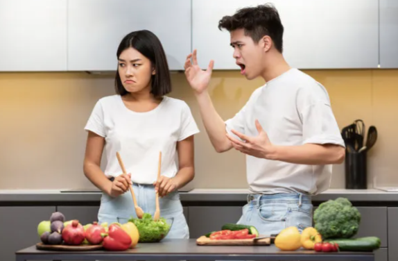 深圳老公要搬出去和小三同居怎么辦？